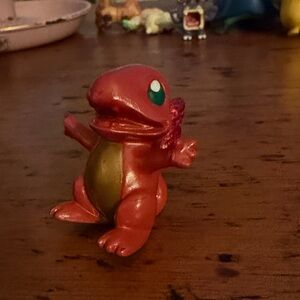 Vintage 2000s Nintendo Pokemon Sasco PVC metallic Charmander mini figure
